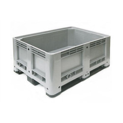 Bac indus.P-B 330L 1200x800x600mm plein