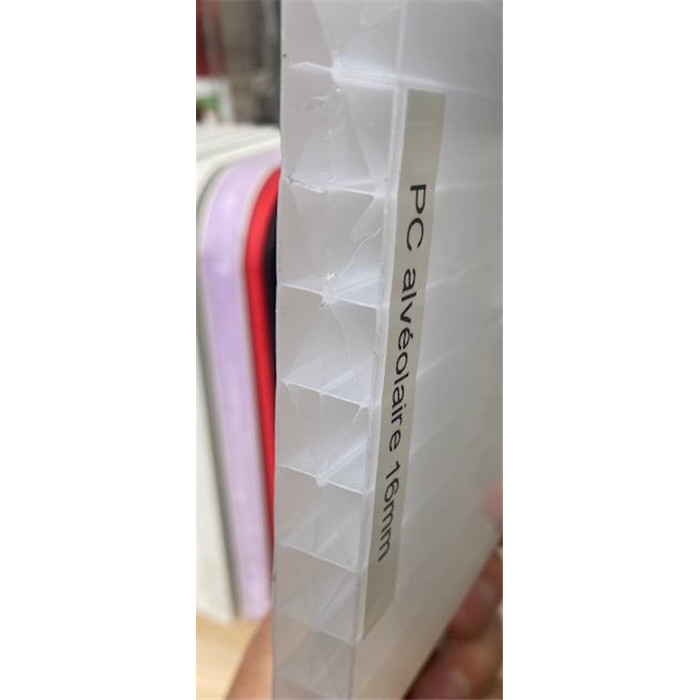 Plaque PC alv. XXX 16mm opalin l= 1050mm Plaque PC alv. XXX 16mm opalin l= 1050mm