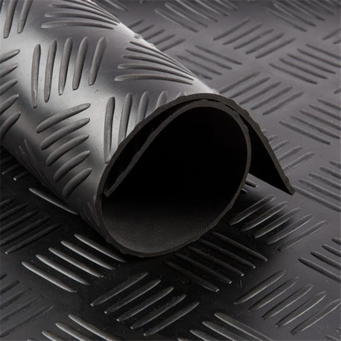 Tapis caoutch.checker 3mm noir 1,6m Tapis caoutch.checker 3mm noir 1,6m